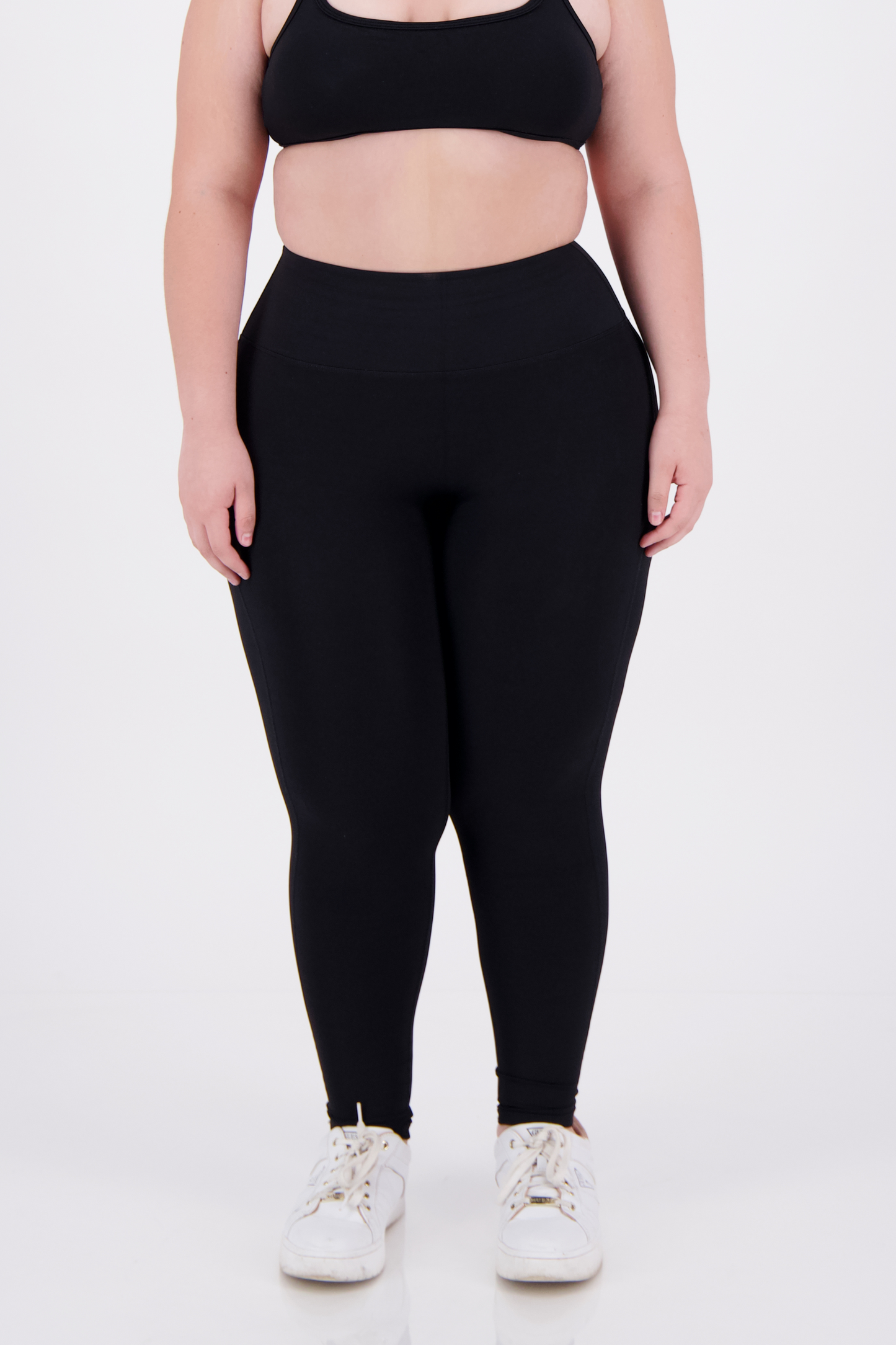 Essential Black Legging